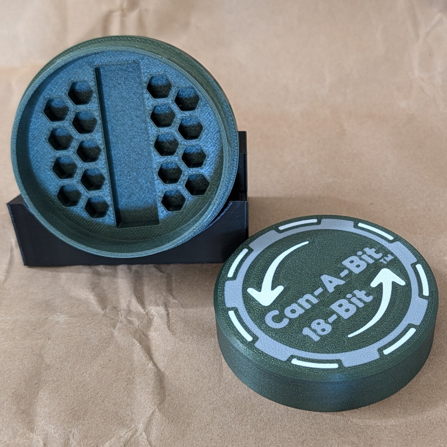 Can-A-Bit™ 18-Bit Organizer – Portable Organizer for Construction & Maintenance Pros