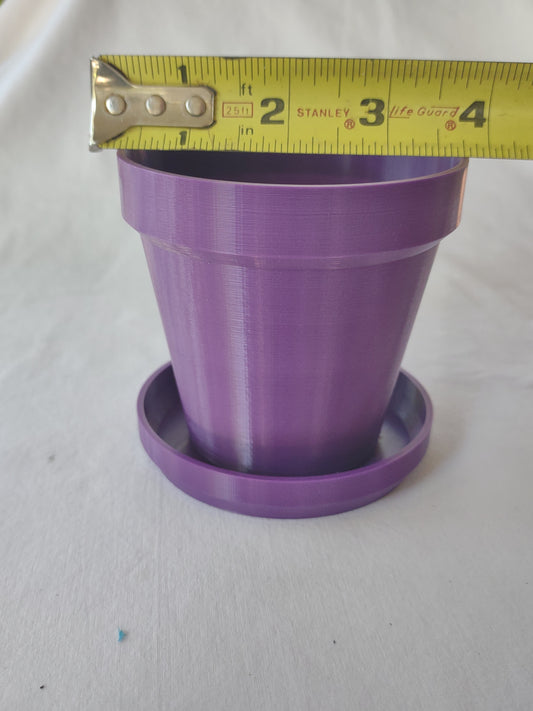 Little Pot o' Mine - Twisted - Planter